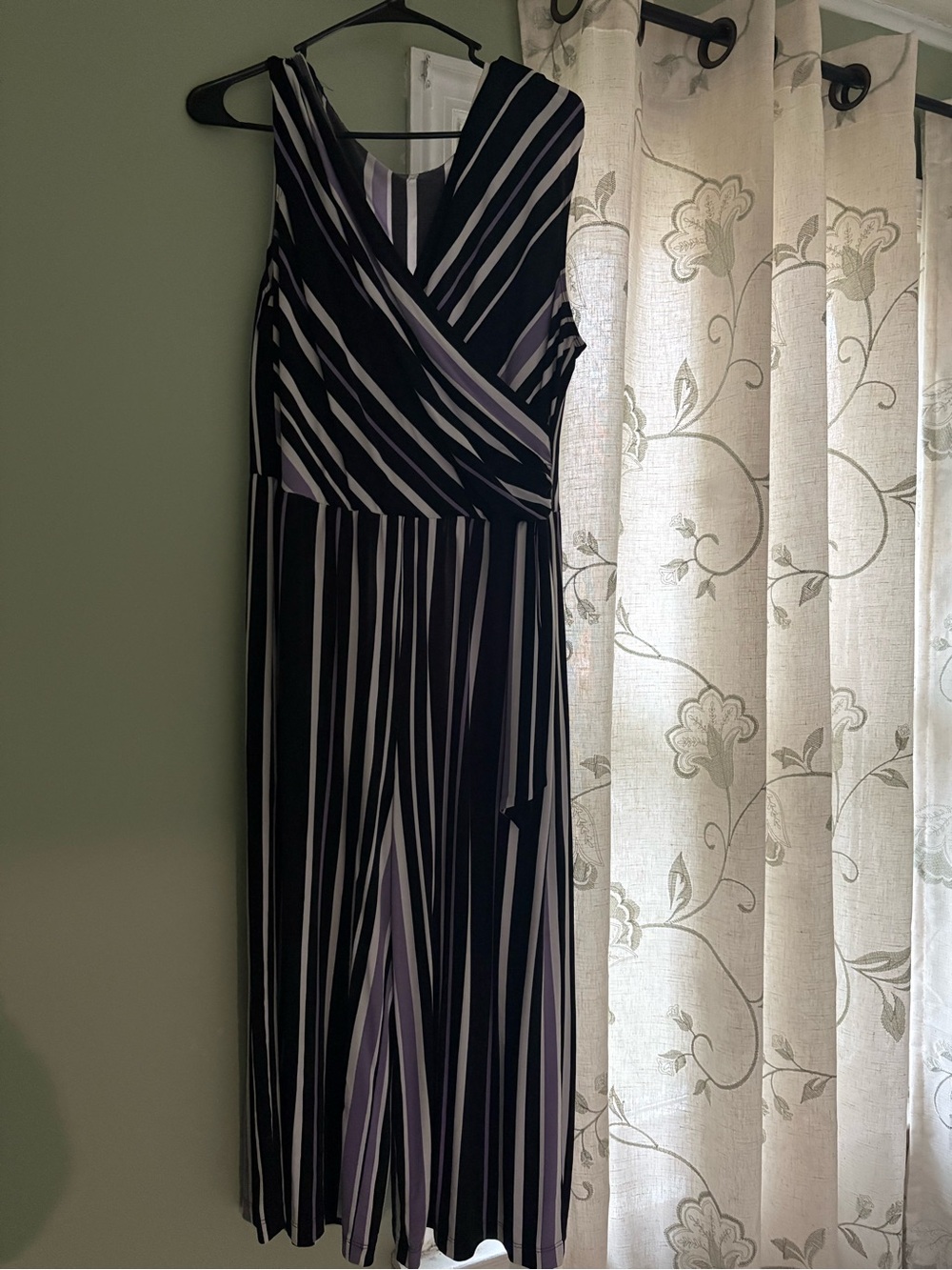 Sleeveless V-Neck Striped Jumpsuit in Black and Lavender